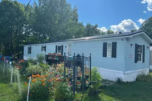 30 Oak St, Oakland, ME 04963 - Photo 1