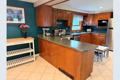 99 Euclid Avenue, Portland, ME 04103 - Photo 2