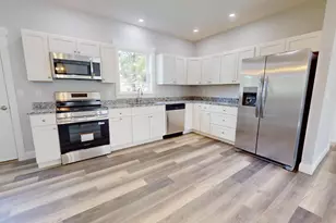 31 Jennifer Ave, Greene, ME 04236 - Photo 2