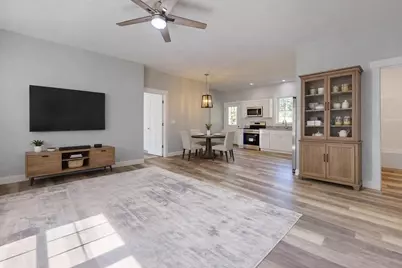 31 Jennifer Avenue, Greene, ME 04236 - Photo 4