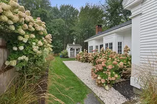 154 Main St, Kennebunkport, ME 04046 - Photo 2
