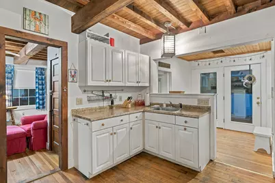 18 Union Avenue, Old Orchard Beach, ME 04064 - Photo 12