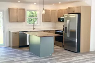 121 Matthew Ln, West Gardiner, ME 04345 - Photo 10