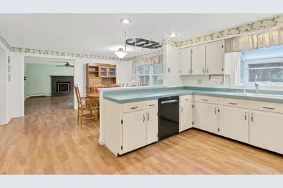859 Goodwin Road, Eliot, ME 03903 - Photo 18