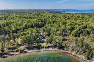 1578 Pripet Wood Ln, Islesboro, ME 04848 - Photo 8