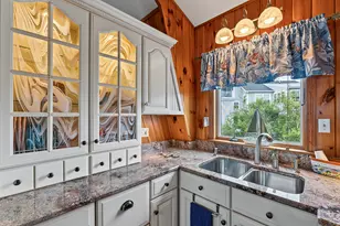 56 Spring St, York, ME 03909 - Photo 16