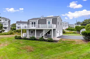 56 Spring St, York, ME 03909 - Photo 10