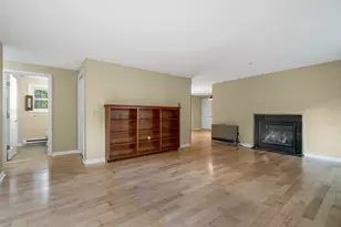 86 Willow Grove Rd, Brunswick, ME 04011 - Photo 4