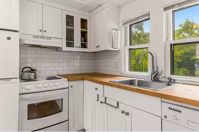 21 Government Street, Kittery, ME 03904 - Photo 12