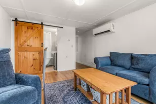 21 Government St, Kittery, ME 03904 - Photo 8