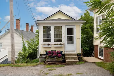 21 Government Street #AB, Kittery, ME 03904 - Photo 2