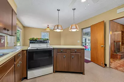 12 Highland Avenue, Lisbon, ME 04252 - Photo 10
