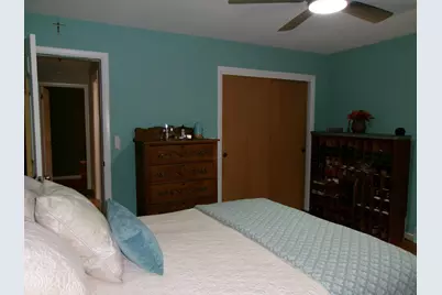 140 Hogan Road, Lewiston, ME 04240 - Photo 20