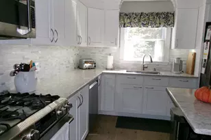 140 Hogan Rd, Lewiston, ME 04240 - Photo 8