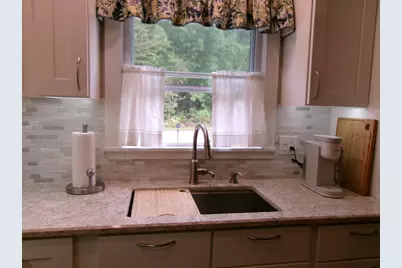 140 Hogan Road, Lewiston, ME 04240 - Photo 6