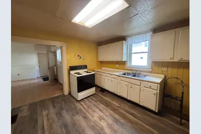 939 West Main Street, Dover Foxcroft, ME 04426 - Photo 4