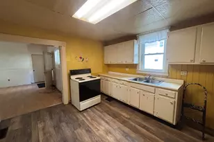 939 W Main St, Dover Foxcroft, ME 04426 - Photo 4