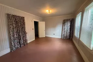 939 W Main St, Dover Foxcroft, ME 04426 - Photo 10