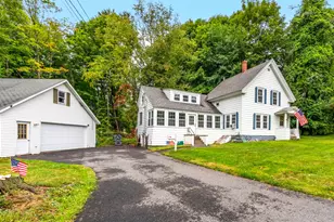 210 Middle St, Farmington, ME 04938 - Photo 2