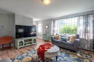 9 North St, Thomaston, ME 04861 - Photo 8
