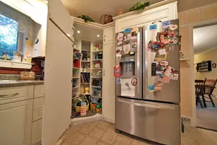 39 Bowdoin St, Houlton, ME 04730 - Photo 22