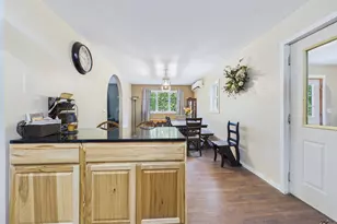 945 & 949 Main St, Wayne, ME 04284 - Photo 16