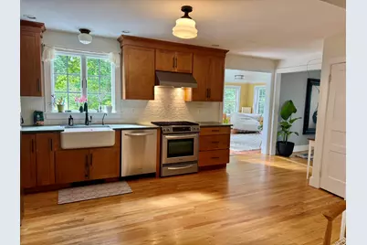 40 Stonybrook Road, Cape Elizabeth, ME 04107 - Photo 2