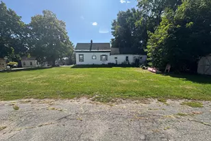 21 Bradbury St, Old Town, ME 04468 - Photo 18