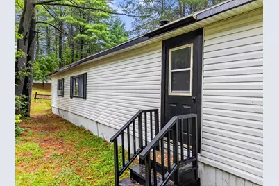 18 Sparrow Drive, Augusta, ME 04330 - Photo 8