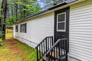 18 Sparrow Dr, Augusta, ME 04330 - Photo 8