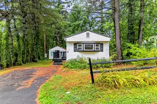 18 Sparrow Dr, Augusta, ME 04330 - Photo 2
