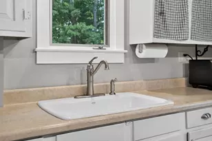 24 Glidden St, Waldoboro, ME 04572 - Photo 20