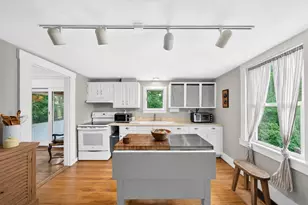 24 Glidden St, Waldoboro, ME 04572 - Photo 16