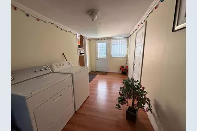 651 Pleasant Street, Lewiston, ME 04240 - Photo 16
