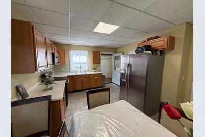 651 Pleasant Street, Lewiston, ME 04240 - Photo 4