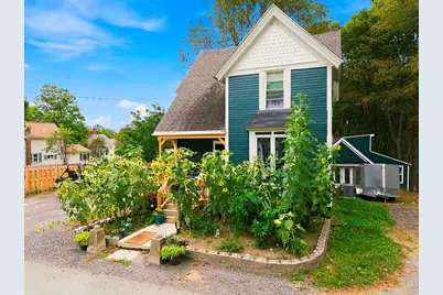 18 Fountain Street, Gardiner, ME 04345 - Photo 1