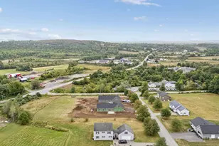 3 Sunrise Dr, Hallowell, ME 04347 - Photo 8