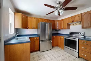 14 Union St, Wilton, ME 04294 - Photo 8