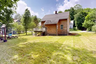 14 Union St, Wilton, ME 04294 - Photo 2