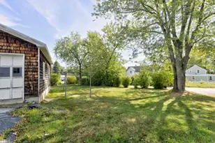16 Webb St, Portland, ME 04102 - Photo 44