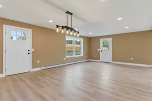 112 Yarmouth Rd, Gray, ME 04039 - Photo 24