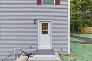 112 Yarmouth Rd, Gray, ME 04039 - Photo 10