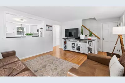176 Melissa Drive, Yarmouth, ME 04096 - Photo 4