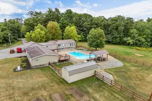 150 Pond Rd, Burnham, ME 04922 - Photo 12