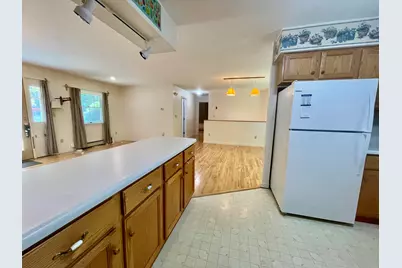 18 Elm Street, Dexter, ME 04930 - Photo 8
