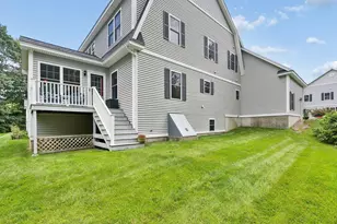 43 Chamberlain Way, Kennebunk, ME 04043 - Photo 10