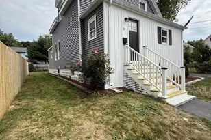19 Pembroke St, Portland, ME 04103 - Photo 12