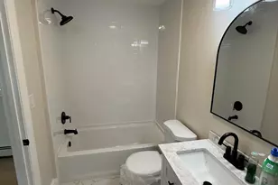 19 Pembroke St, Portland, ME 04103 - Photo 26