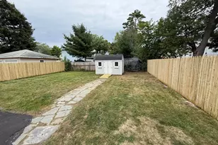 19 Pembroke St, Portland, ME 04103 - Photo 4