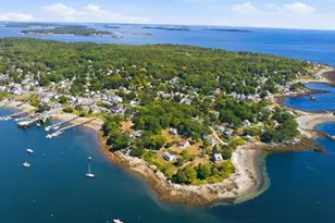 7 Upper A St, Portland, ME 04108 - Photo 10